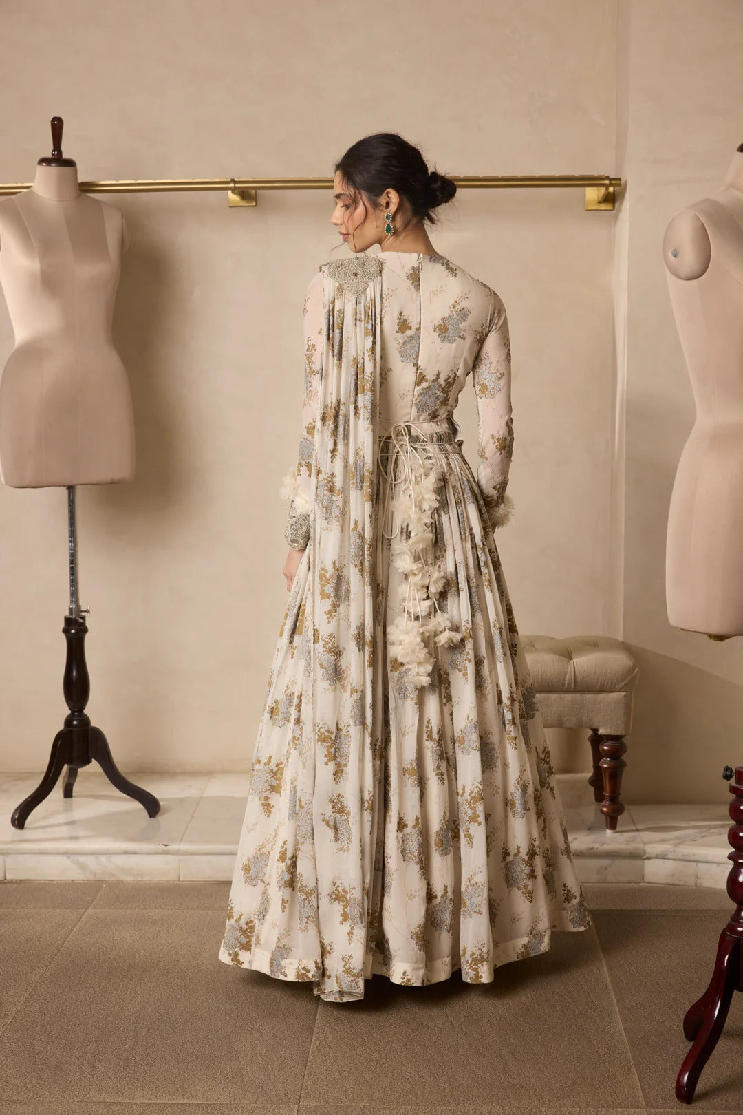 Ara Anarkali - MARKET