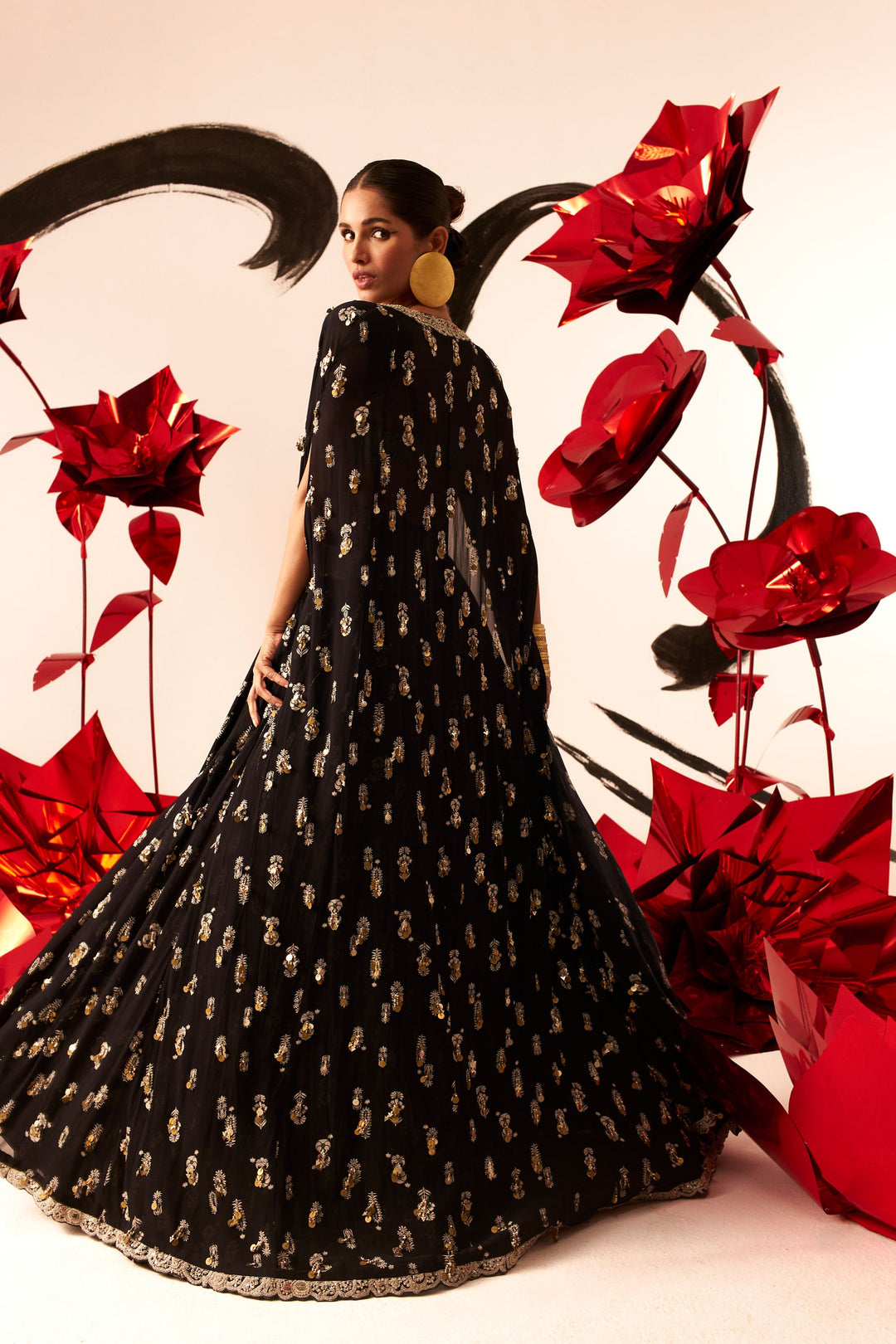 Black Floret Lehenga & Cape Set - MARKET