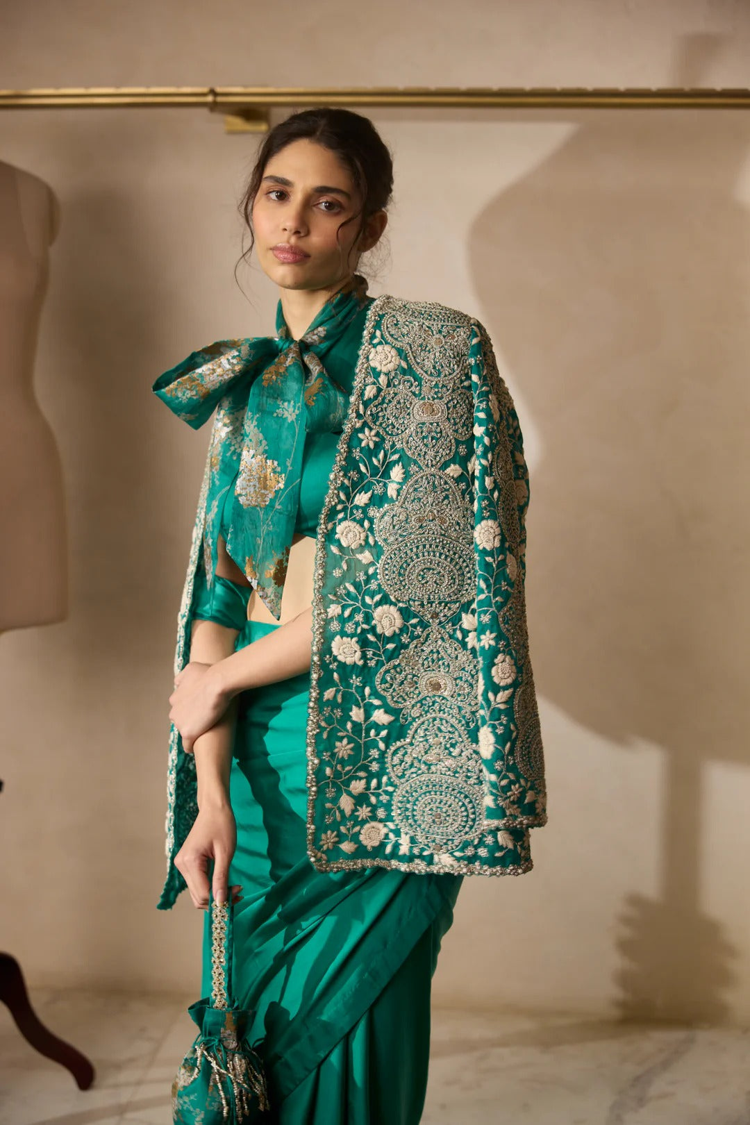 Mina Jacket & Saree Set - MARKET