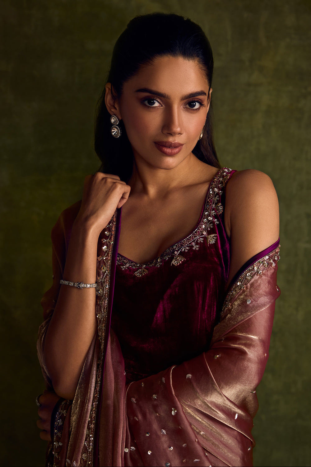 Mulberry Velvet High Slit Kurta & Pants Set - MARKET