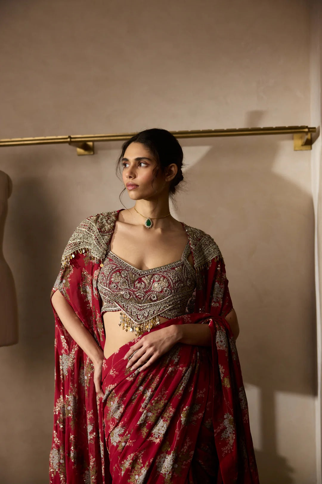 Nova Cape Saree Set - MARKET