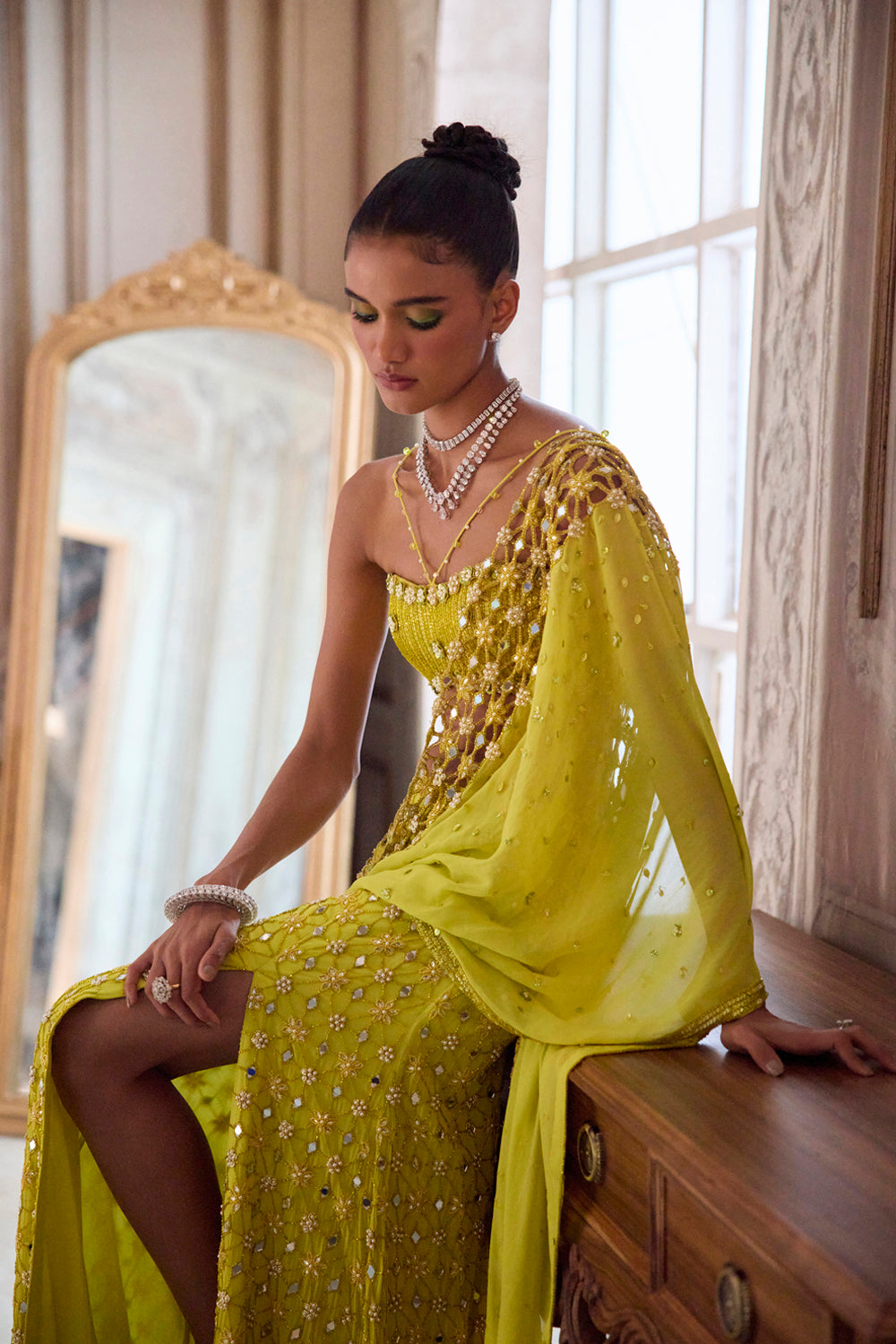 Neon Green Slit Saree With Cutwork Palla - MARKET
