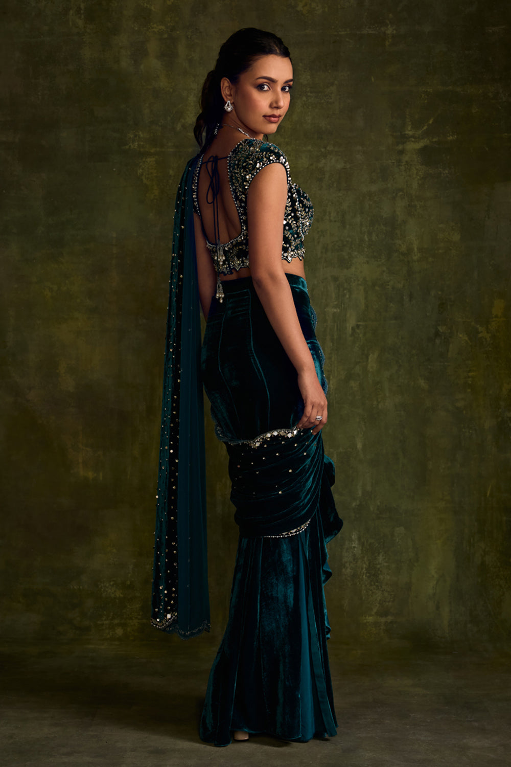 Turquoise Velvet Pre-Draped Saree - MARKET