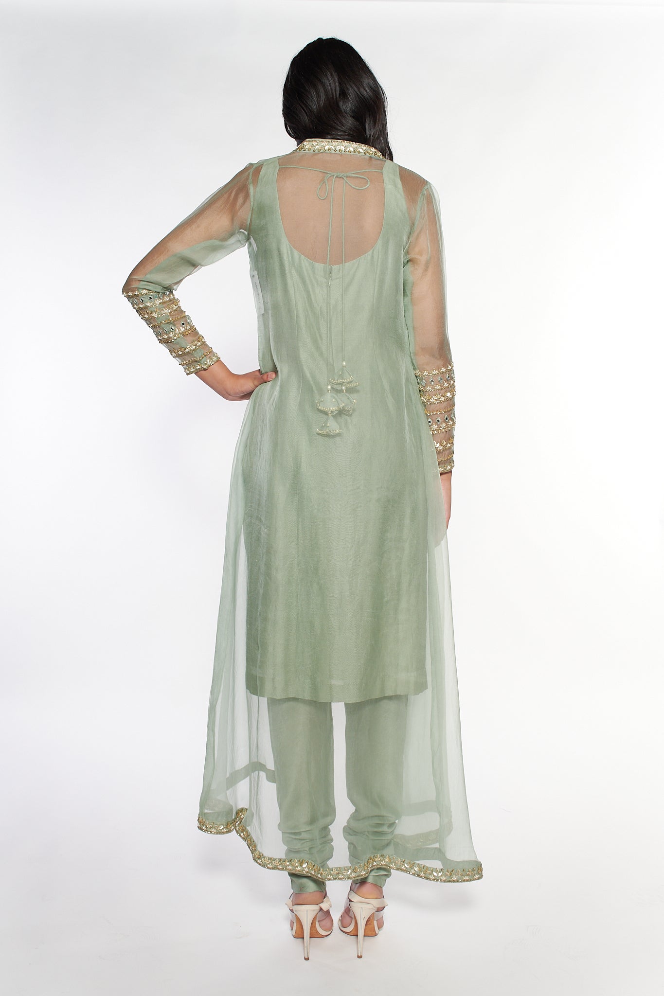 Aneel | Ready to Ship - MARKET