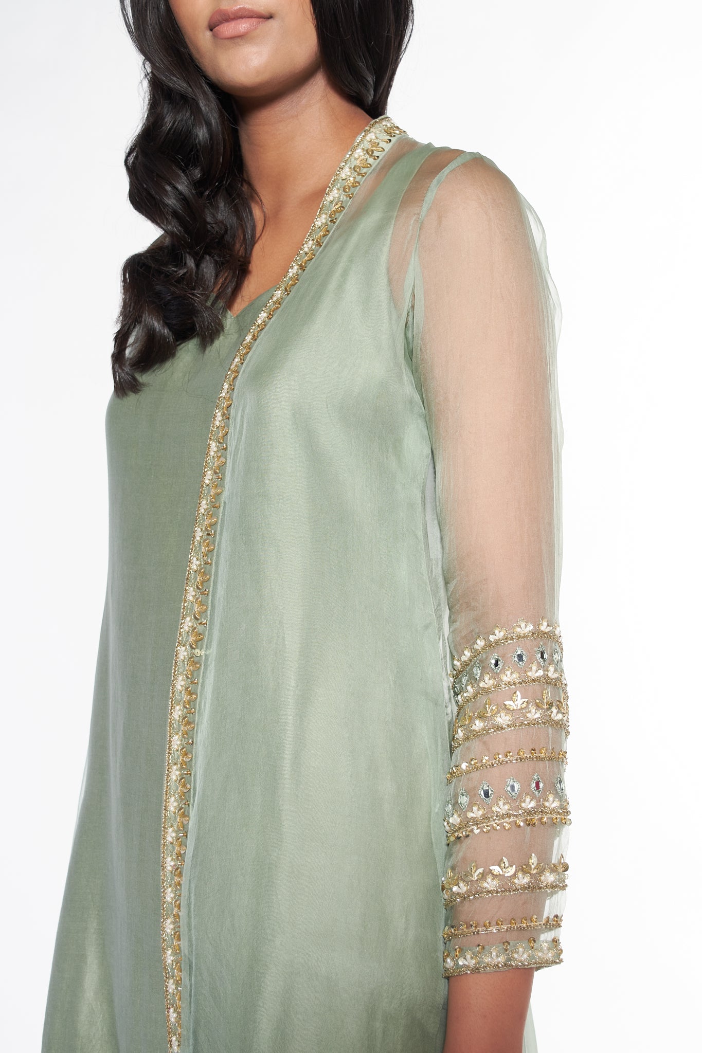 Aneel | Ready to Ship - MARKET