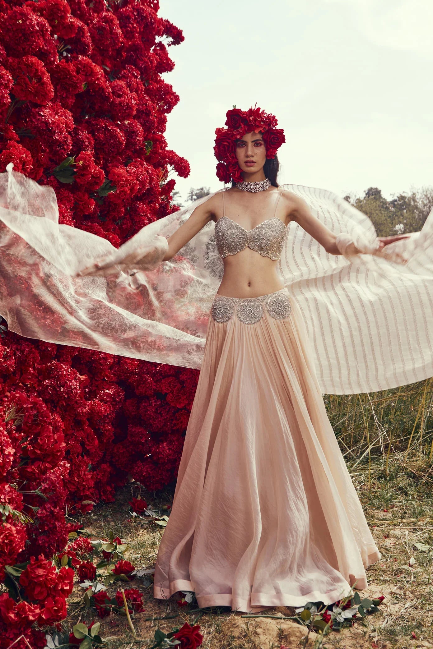 Champagne Tara-Nurekha Cape Set - MARKET