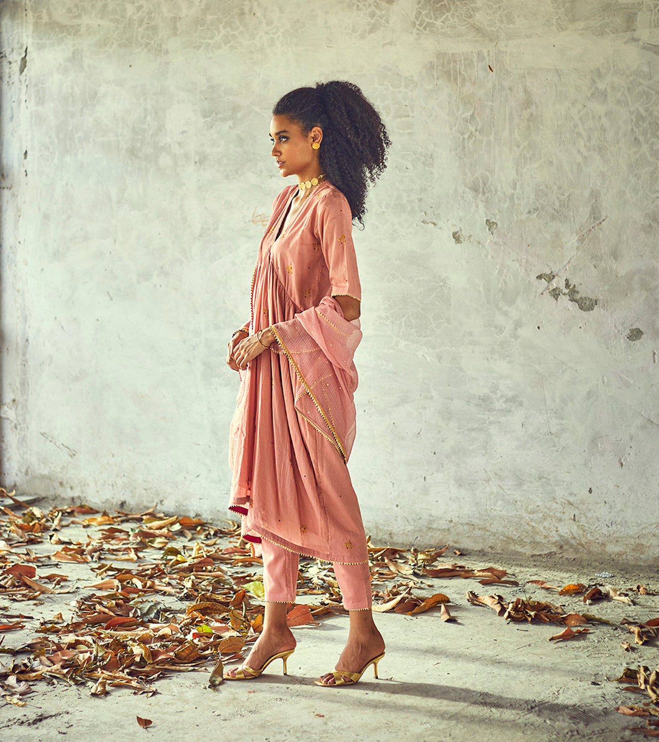 Kamal Poshak Set - MARKET