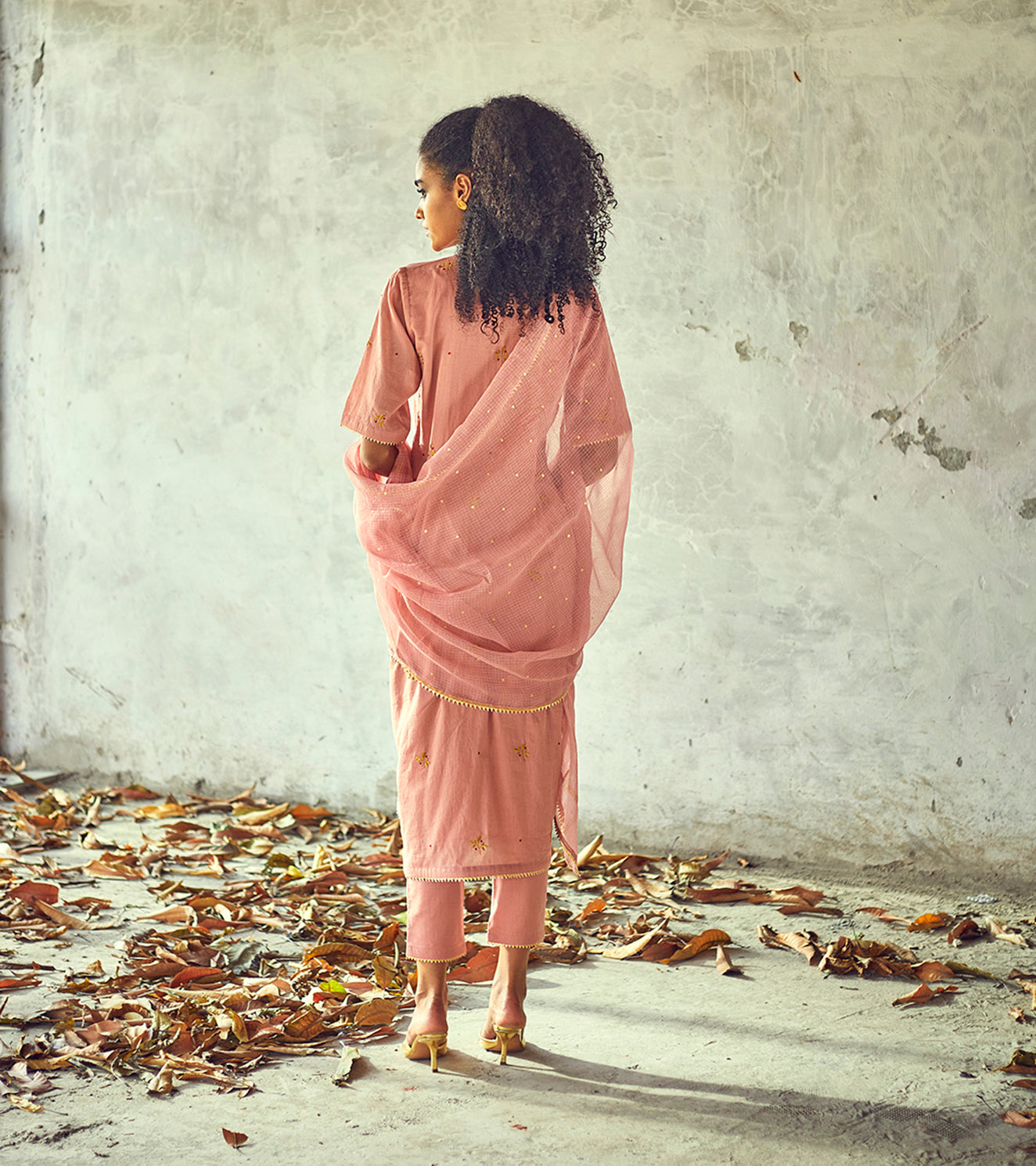 Kamal Poshak Set - MARKET