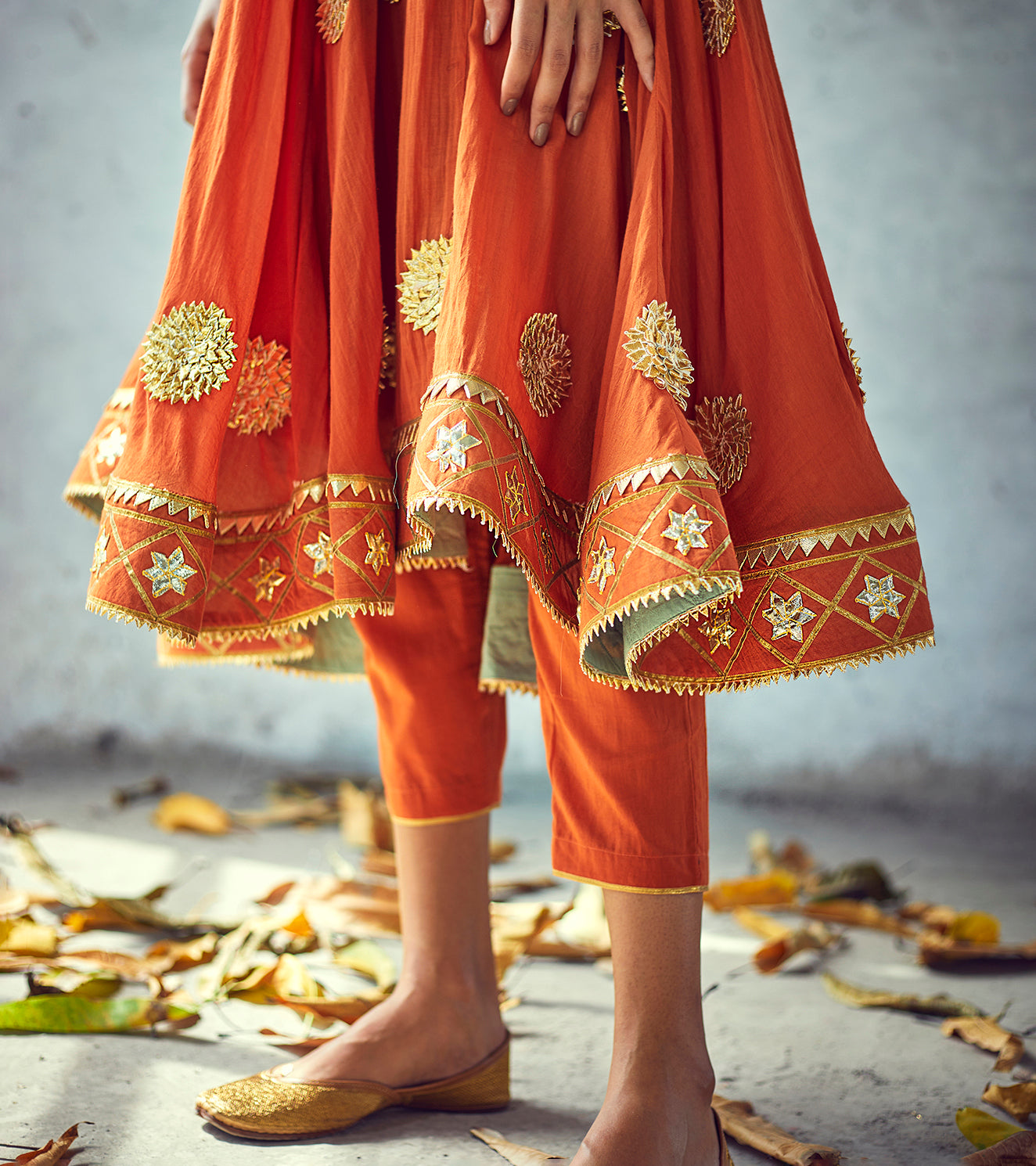 Narangi Poshak Set - MARKET