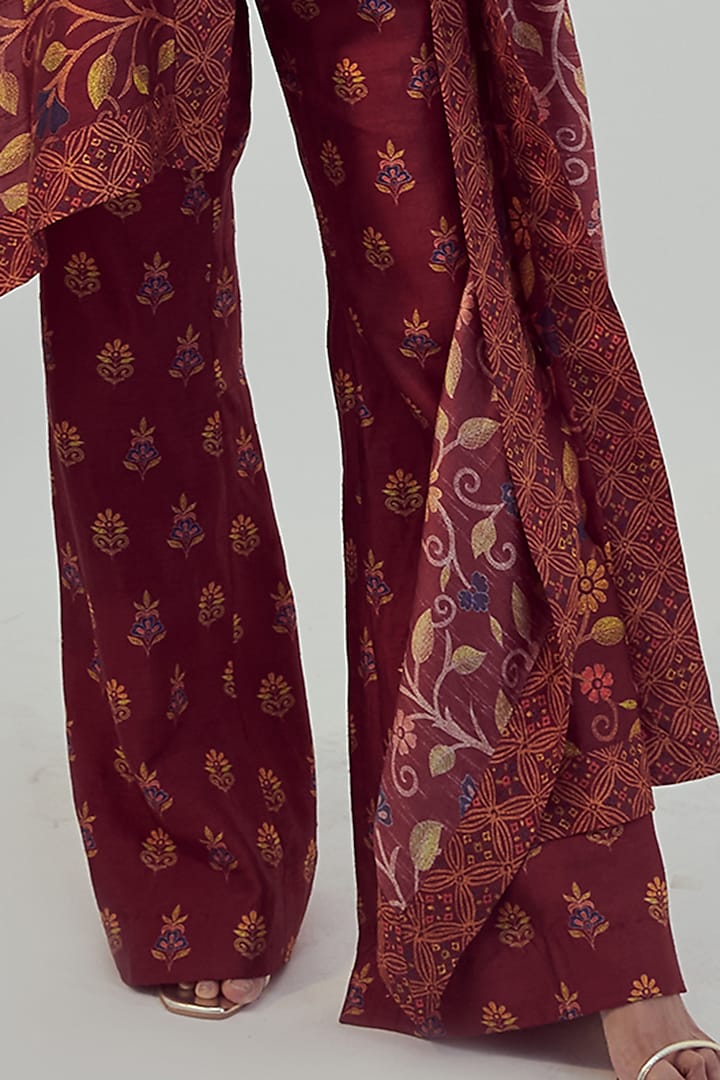 Maroon Hand Embroidered Kurta Set - MARKET