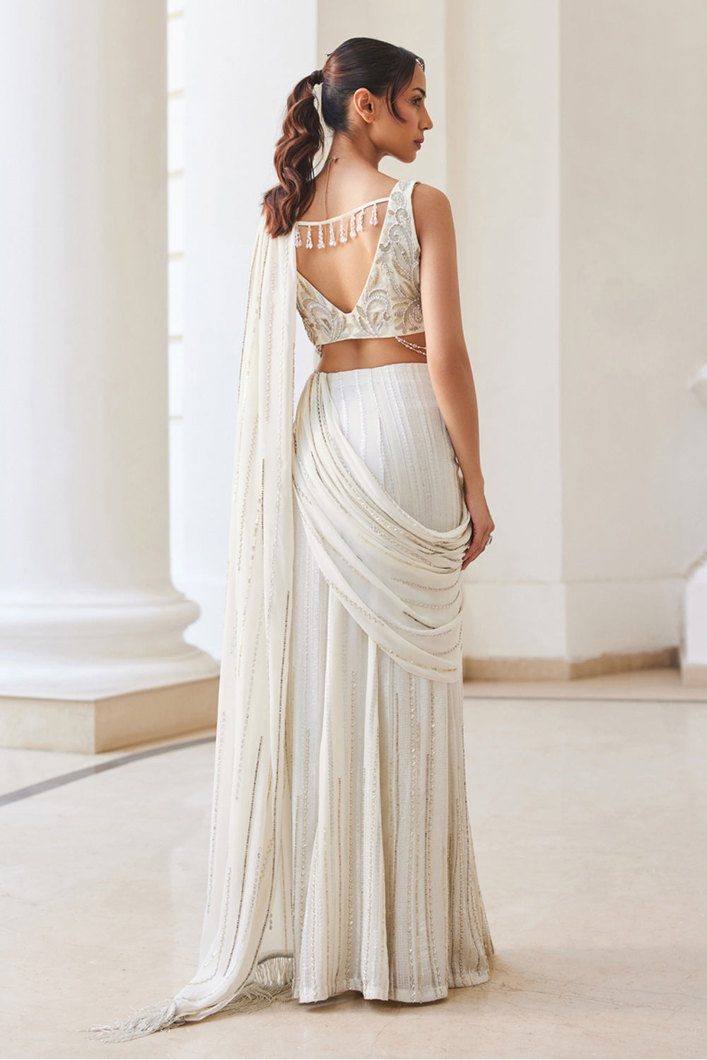 Pearl White Slit Saree - MARKET